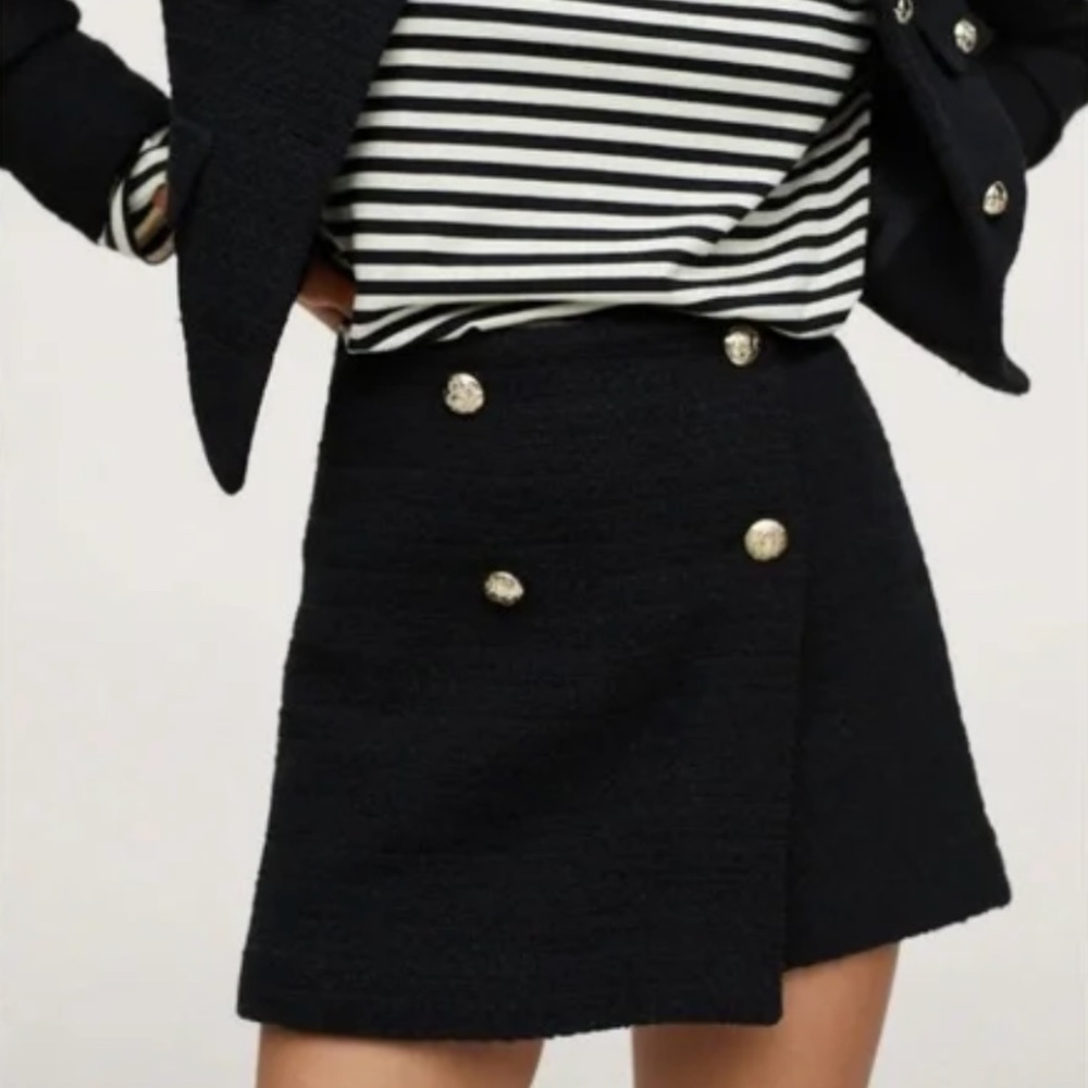 MANGO High Waist Tweed Mini Skirt Gold Buttons Black Size XS